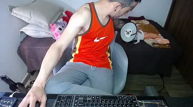 Snapshot of bossking017 chatting on 03.02.25 bossking017 online show from 03.02.25