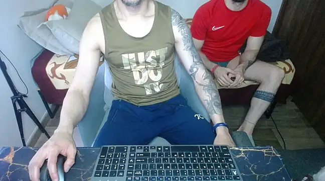 Snapshot of bossking017 chatting on 03.20.25 bossking017 online show from 03.20.25