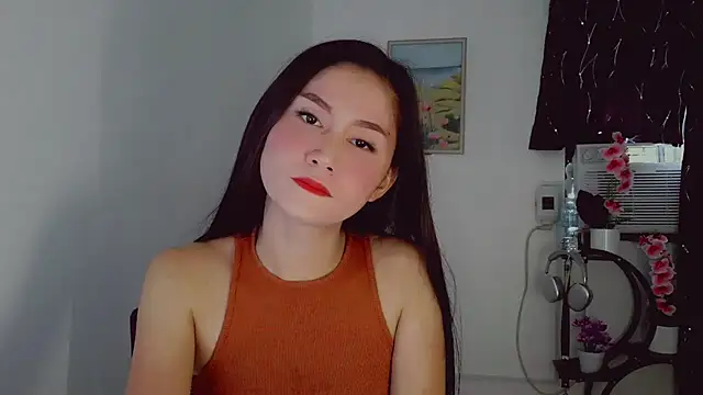 Snapshot of anne_smithe chatting on 10.01.25 anne smithe online show from 10.01.25