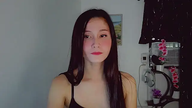 Snapshot of anne_smithe chatting on 10.06.25 anne smithe online show from 10.06.25