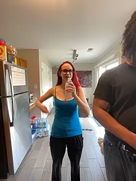 Snapshot of SamXTeck chatting on 03.16.25 SamXTeck online show from 03.16.25