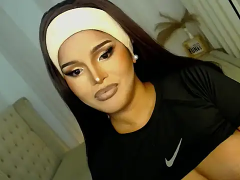 Snapshot of Aviana_Xxx12 chatting on 11.12.25 Aviana Xxx12 online show from 11.12.25