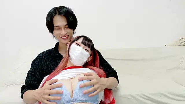 Snapshot of Hina-qp chatting on 10.01.25 Hina-qp online show from 10.01.25