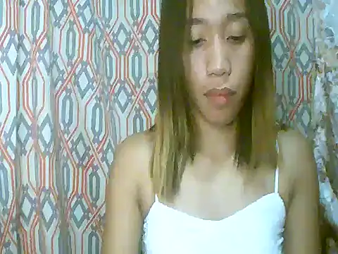 Snapshot of Virgen_christine01 chatting on 09.15.25 Virgen christine01 online show from 09.15.25