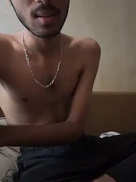 Snapshot of hoegupta chatting on 09.24.25 hoegupta online show from 09.24.25