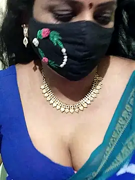 Snapshot of yoga-mithraa chatting on 10.02.25 yoga-mithraa online show from 10.02.25