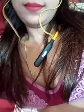 Snapshot of payalsharma95 chatting on 09.13.25 payalsharma95 online show from 09.13.25