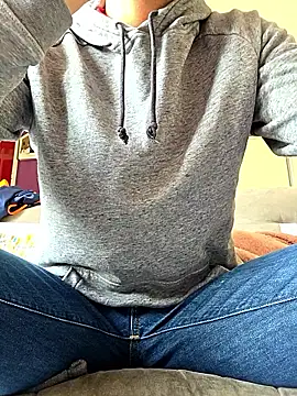 Snapshot of Jo27110 chatting on 10.01.25 Jo27110 online show from 10.01.25