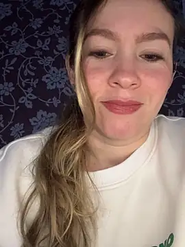 Snapshot of BritgetPsychol chatting on 10.01.25 BritgetPsychol online show from 10.01.25