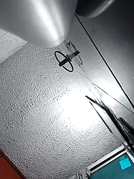 Snapshot of Rolito69 chatting on 10.18.25 Rolito69 online show from 10.18.25