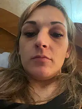 nicole9666 online show from 11.17.25