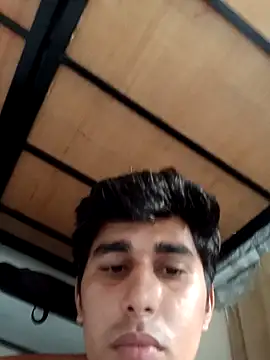 Snapshot of HarryChoudhary21 chatting on 10.05.25 HarryChoudhary21 online show from 10.05.25