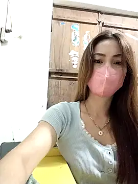Snapshot of Baby-ladysweet20 chatting on 10.15.25 Baby-ladysweet20 online show from 10.15.25