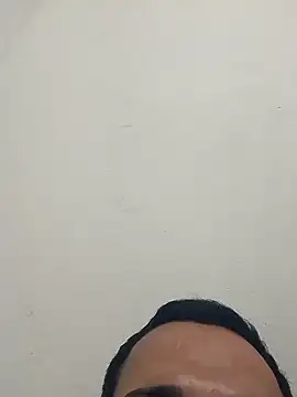 Snapshot of safadoo18 chatting on 10.21.25 safadoo18 online show from 10.21.25