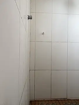 Snapshot of Chloe_Leaozinho chatting on 10.20.25 Chloe Leaozinho online show from 10.20.25