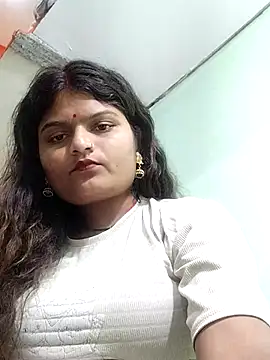 Snapshot of Hot_mirchjii chatting on 10.30.25 Hot mirchjii online show from 10.30.25