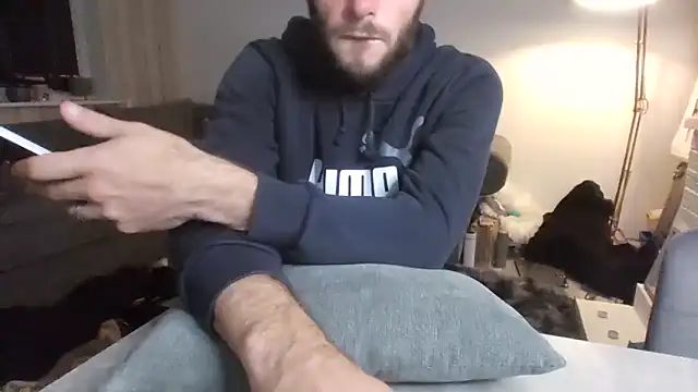 Snapshot of MasterJakeJohns chatting on 09.14.25 MasterJakeJohns online show from 09.14.25