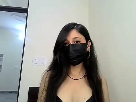 Snapshot of GUDIYA_BAB chatting on 10.08.25 GUDIYA BAB online show from 10.08.25