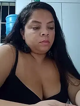 Snapshot of NALLANDA chatting on 09.09.25 NALLANDA online show from 09.09.25