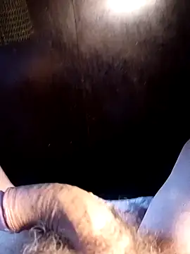 Snapshot of 69dagosto chatting on 10.21.25 69dagosto online show from 10.21.25