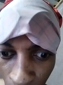 Snapshot of CrepedTrek chatting on 10.12.25 CrepedTrek online show from 10.12.25