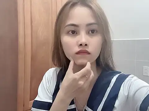 Snapshot of Truclynk1702 chatting on 09.16.25 Truclynk1702 online show from 09.16.25