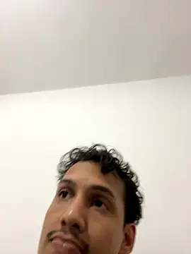 Snapshot of BAGHEERAPGG chatting on 10.02.25 BAGHEERAPGG online show from 10.02.25