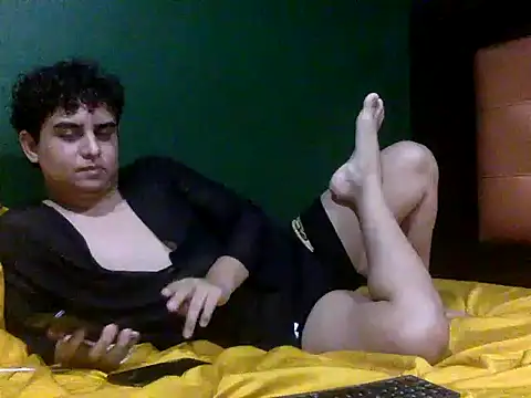 Snapshot of Thiagoforyou chatting on 10.16.25 Thiagoforyou online show from 10.16.25