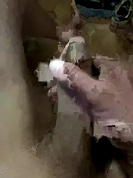 Snapshot of uuuuuyttttcf chatting on 10.10.25 uuuuuyttttcf online show from 10.10.25