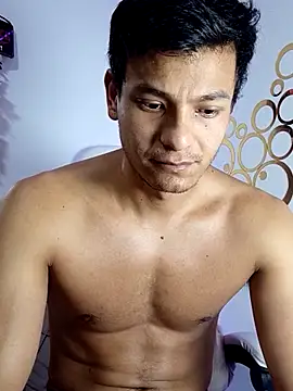 Snapshot of Valois2025 chatting on 10.15.25 Valois2025 online show from 10.15.25