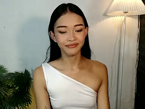 Snapshot of holyakiesha chatting on 10.01.25 holyakiesha online show from 10.01.25