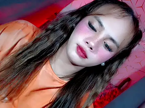 Snapshot of Sugarfucker20 chatting on 09.21.25 Sugarfucker20 online show from 09.21.25