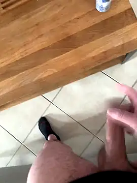 Snapshot of Chriscoki chatting on 09.30.25 Chriscoki online show from 09.30.25