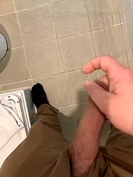 Snapshot of Chriscoki chatting on 10.07.25 Chriscoki online show from 10.07.25