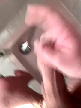 Snapshot of Chriscoki chatting on 10.10.25 Chriscoki online show from 10.10.25