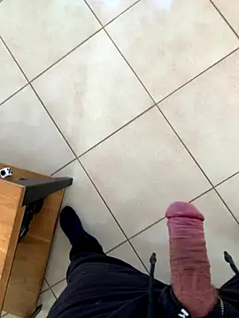 Snapshot of Chriscoki chatting on 10.31.25 Chriscoki online show from 10.31.25