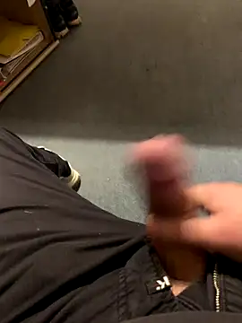 Snapshot of Chriscoki chatting on 11.01.25 Chriscoki online show from 11.01.25