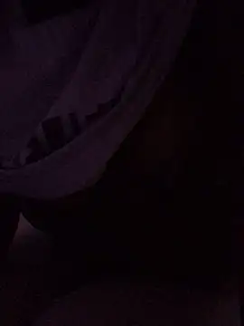 Snapshot of Kylie_banks69 chatting on 11.04.25 Kylie banks69 online show from 11.04.25