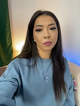 kiaradevil online show from 11.18.25