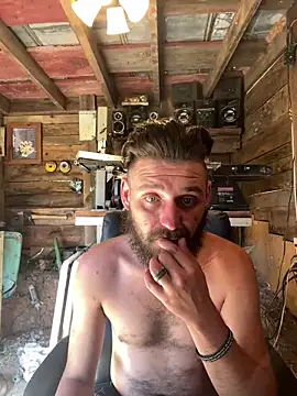 luke42092 online show from 10.15.25