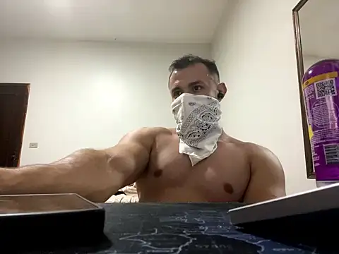 Snapshot of bodybuilderJovem chatting on 10.28.25 bodybuilderJovem online show from 10.28.25