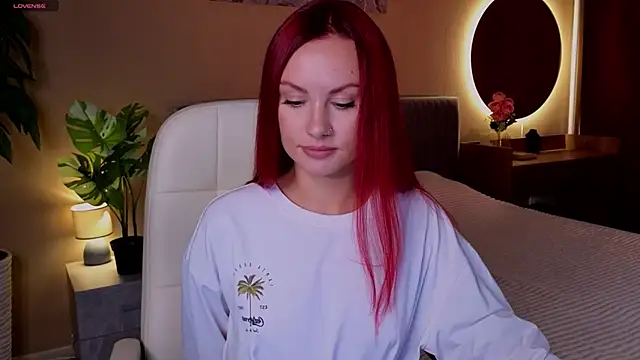 Snapshot of Ginger_Jessy_ chatting on 09.17.25 Ginger Jessy online show from 09.17.25