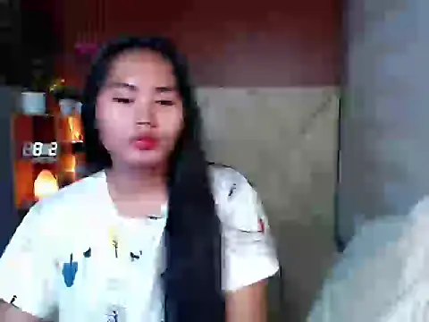 Snapshot of sluttyprincess0 chatting on 10.01.25 sluttyprincess0 online show from 10.01.25