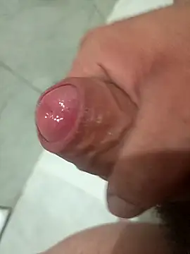 Snapshot of leko8754 chatting on 10.12.25 leko8754 online show from 10.12.25