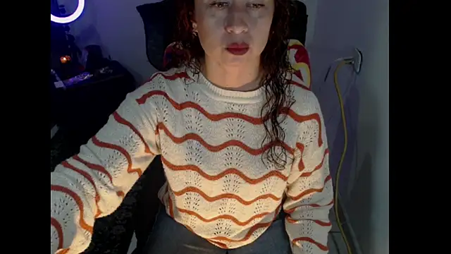 Snapshot of Milf_Valeria chatting on 10.15.25 Milf Valeria online show from 10.15.25