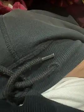 Snapshot of adiluci1 chatting on 10.18.25 adiluci1 online show from 10.18.25