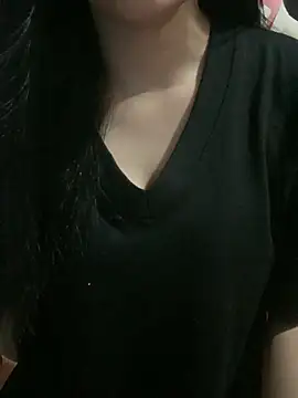 Snapshot of Linhtruong_ chatting on 09.20.25 Linhtruong  online show from 09.20.25