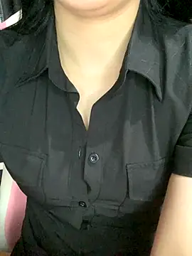 Snapshot of Linhtruong_ chatting on 09.24.25 Linhtruong  online show from 09.24.25