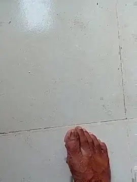 Snapshot of hackyourpussy@xh chatting on 11.07.25 hackyourpussyxh online show from 11.07.25