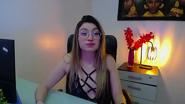 Vale honny online show from 10.21.25